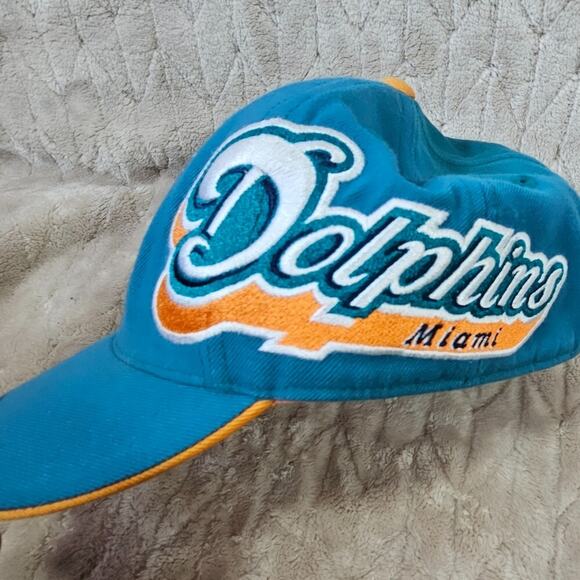 VTG Miami Dolphins Wool Hat Reebok AOP Satin Lined Embroidered Script 90s Sports - Picture 4 of 6